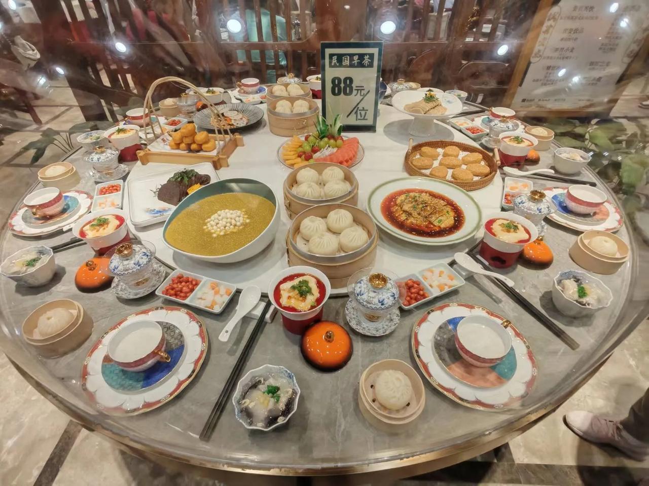 分享城市新鲜事南京夫子庙的菜，味道不错，与你分享一下。南京夫子庙南京美食