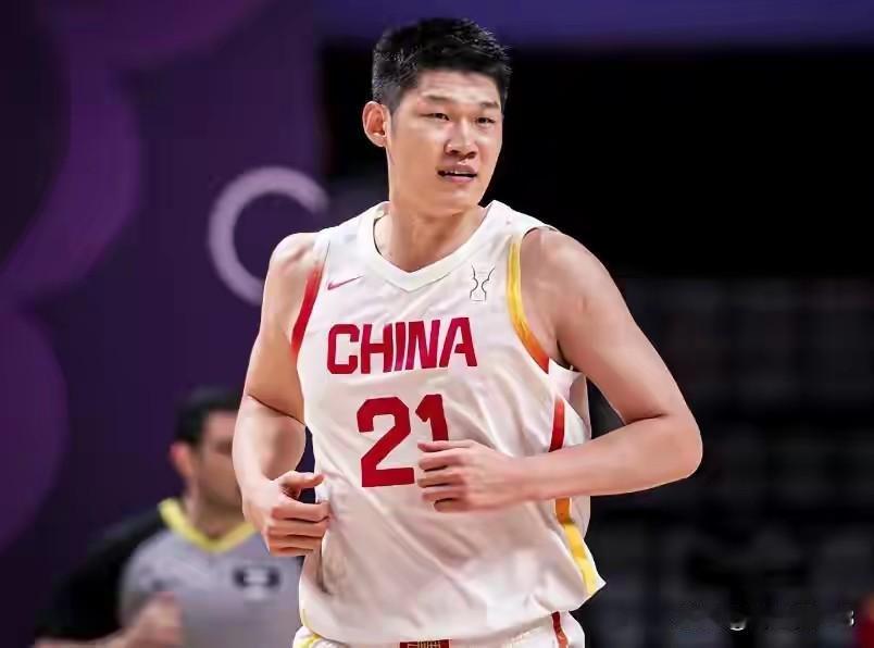 胡金秋是中国男篮永远值得信赖的那一个，中国男篮87:80逆转取胜日本男篮，胡金秋