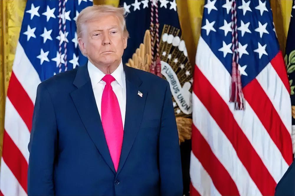 中国敢不敢登船查美国运往台湾的军火，美国在赌中国不敢，如果我国真敢查美国运往台湾