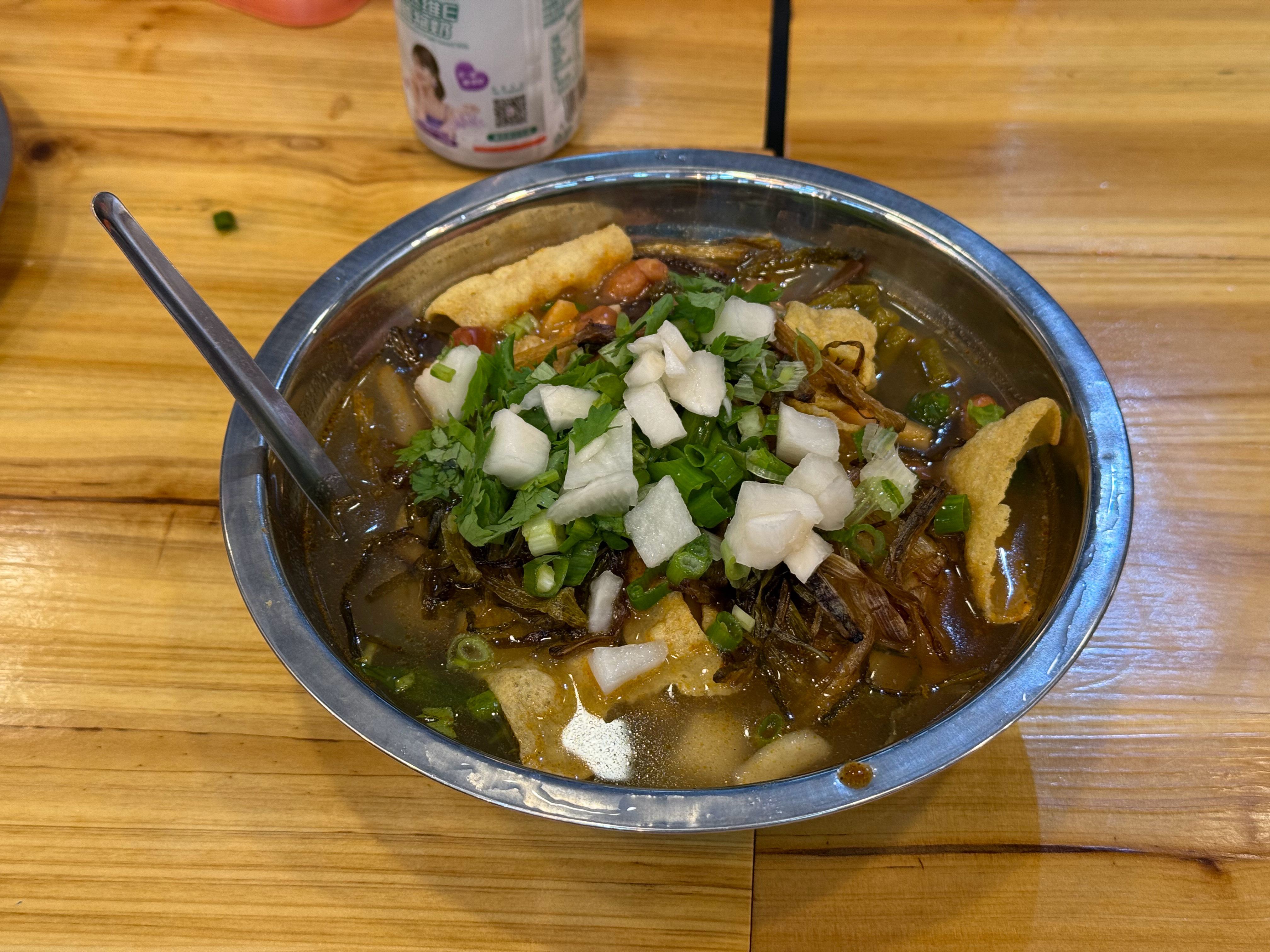 好久没吃螺狮粉了，今天来一碗肥姨妈太香了[干饭
