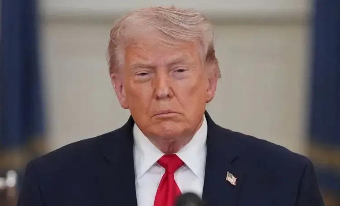 美国主动喊话中国当地时间4月17日，特朗普公开表示：出访中国期间将会是特别的，