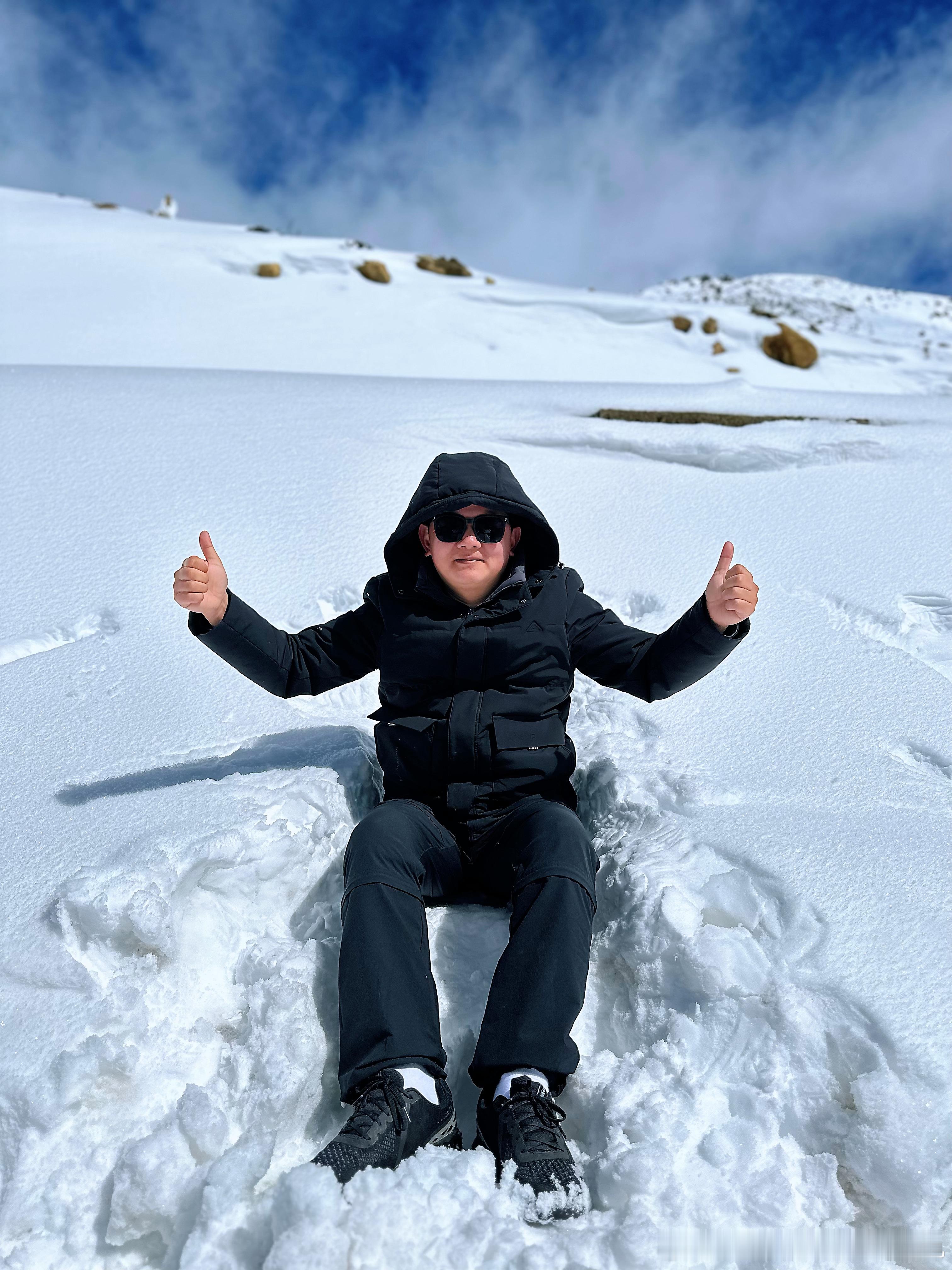 茅台、片仔癀无疑是业绩确定性最强、成长持续性最好、护城河最深的两家中国公司，也是