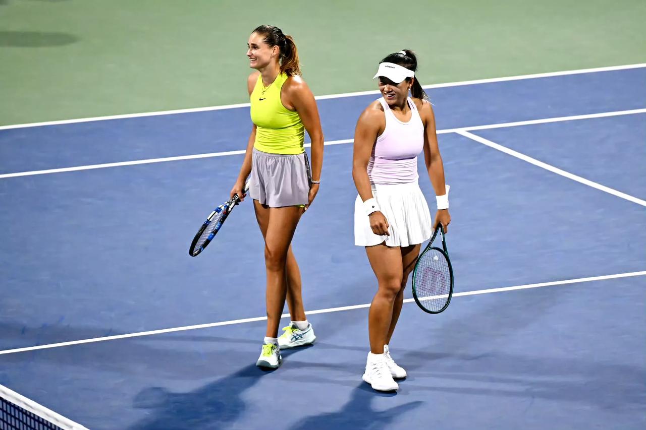 WTA1000辛辛那提站双打，郭涵煜不战而胜。晋级女双四强，克雷吉茨科娃/奥斯塔