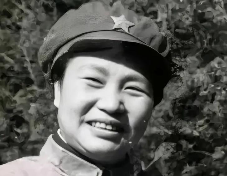 1937年，许世友瞧见周子昆的新娘，忍不住感叹：“还是你厉害，连她都敢娶！”新娘