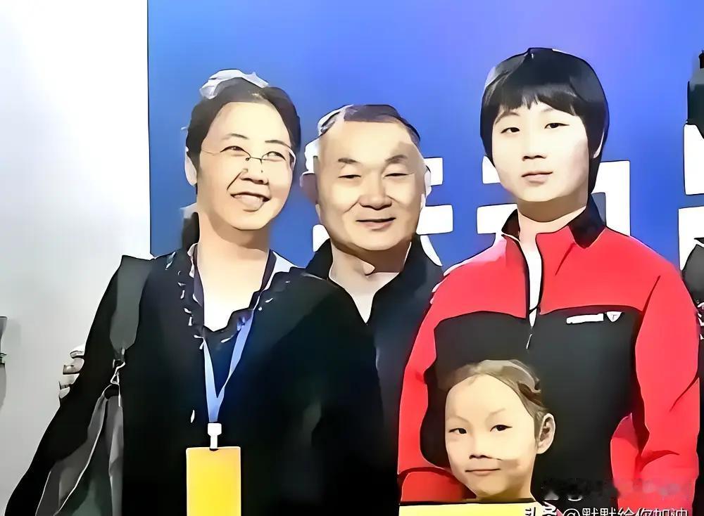 蒯本军先生：不要再掺和国乒的事了！蒯曼的父亲蒯本军先生，作为一名老师，智商情商应