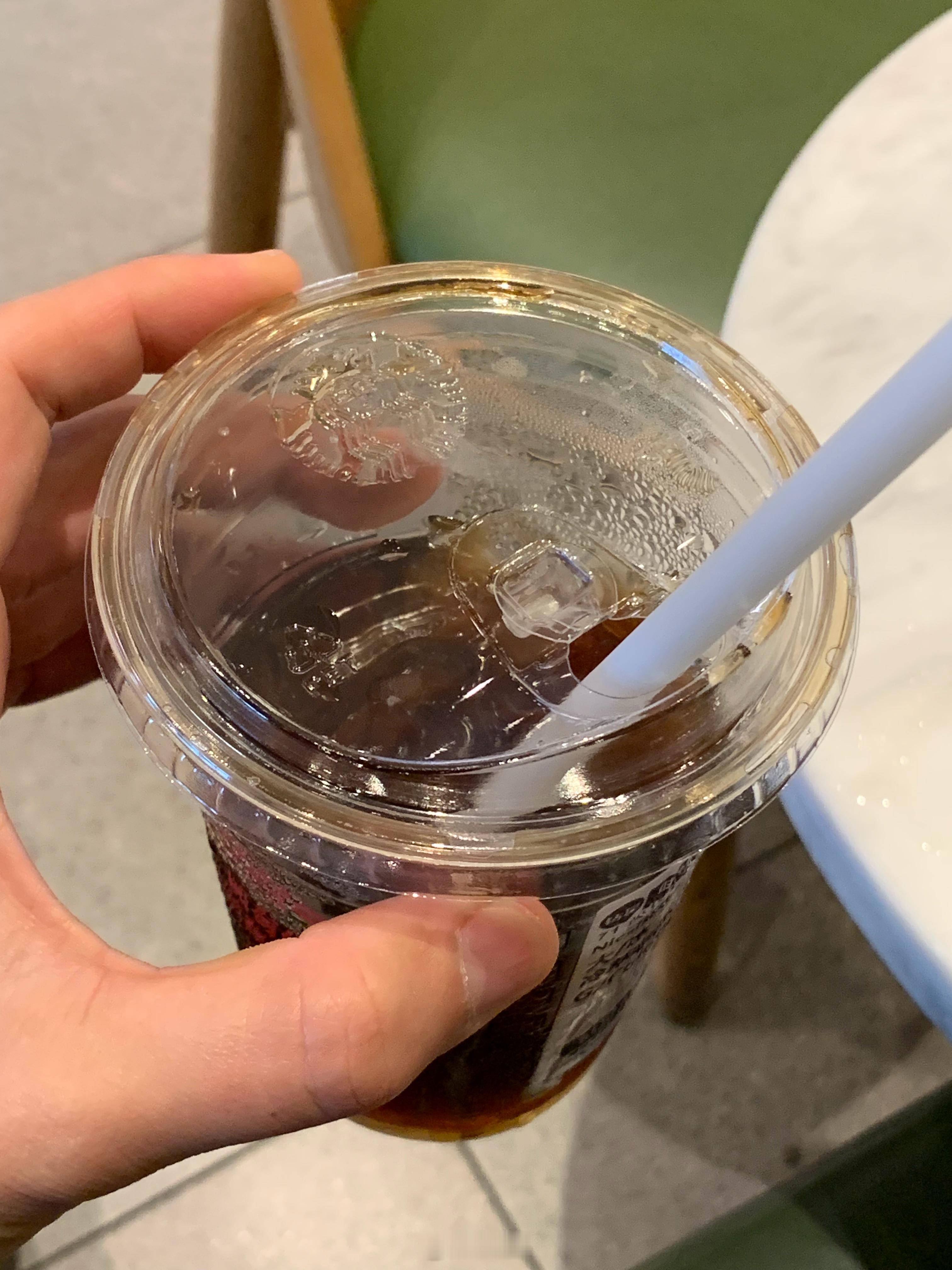 没毛病，和所有好看的小姐姐一样正在喝冰美式刷手机折腾iPhone整理相册！