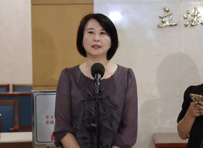 绿营发起的大罢免第二波投票再度惨败，连同重启核三公投情况也不尽理想，赖清德政府将