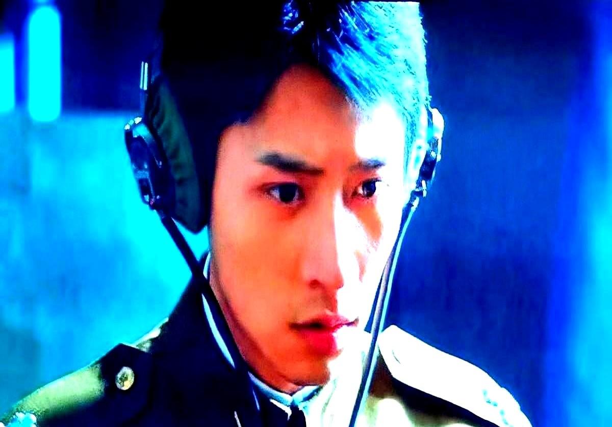 1950年台北，吴石被枪决，课本写“叛徒出卖”。新档案说：空军头子周至柔早把