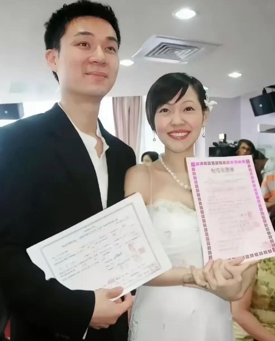 许雅钧为什么在这个时候找小S麻烦，无非就是这3个原因:1️⃣扶妹魔姐姐一走