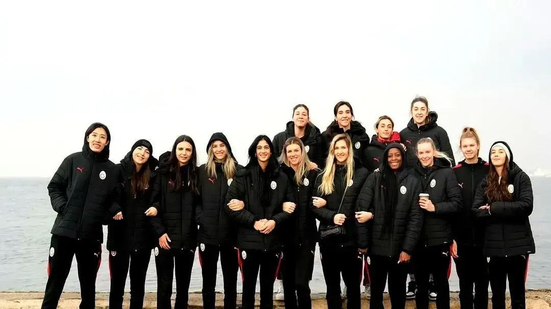 她不是去土耳其“学习”的，是去教她们怎么拦网的。中国女排副攻王媛媛，土超首