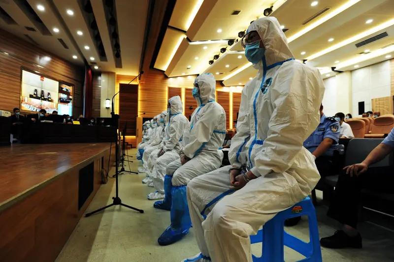 甘肃景泰：丈夫帮朋友多次侵犯妻子，妻子忍无可忍报警，夫妻双双获刑引发热议在甘