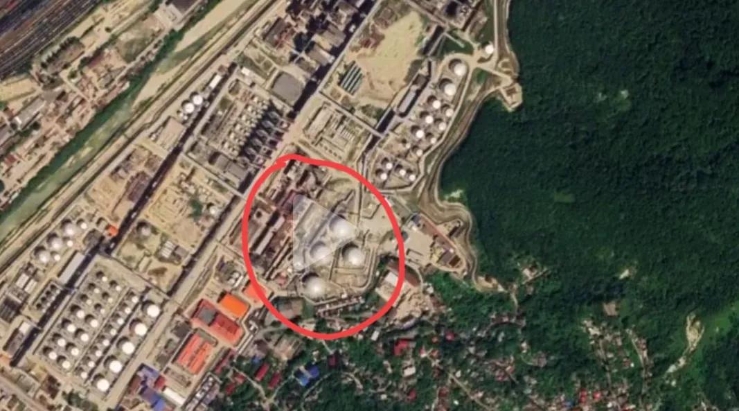 俄媒报道，当地时间30日凌晨，克拉斯诺达尔边疆区紧急部门证实，图阿普谢港石油储备