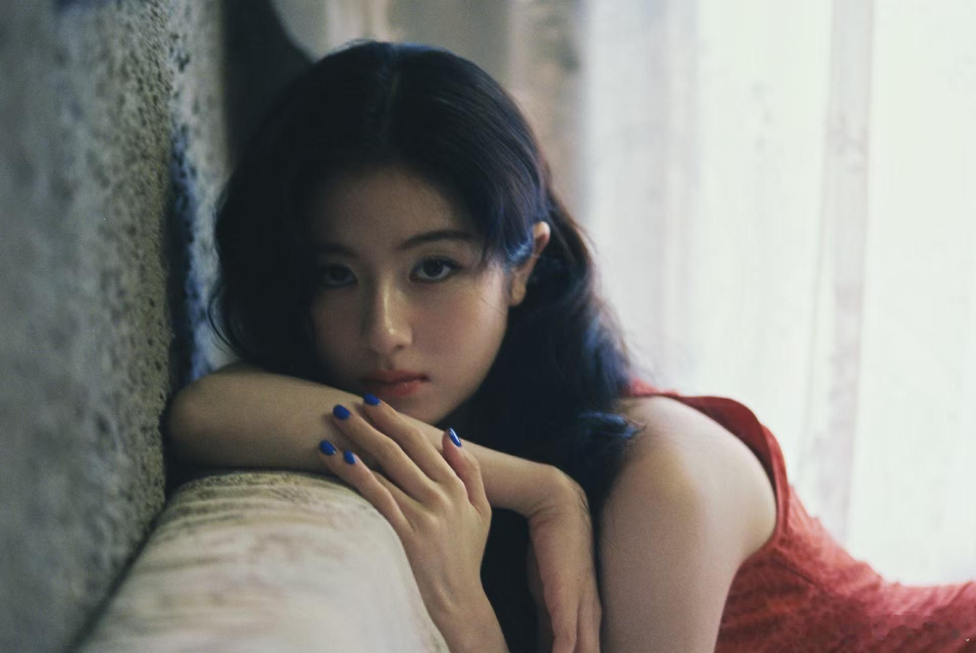李兰迪民国画报美人李兰迪像从老画报走出的美人完全就是妈妈级别的美貌了吧，咱就是