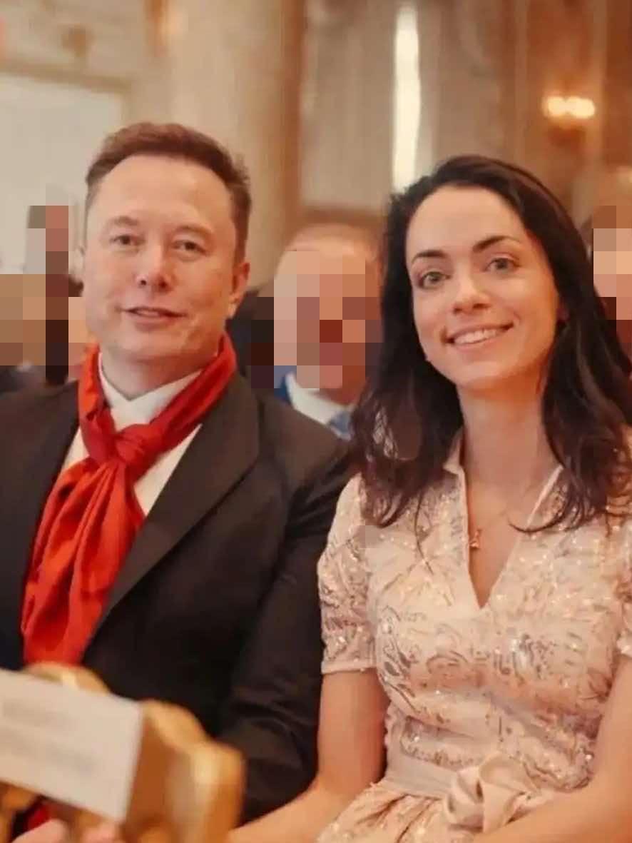马斯克和高管女友分手，我一点也不意外，因为这段关系开始就注定了结局，早在20