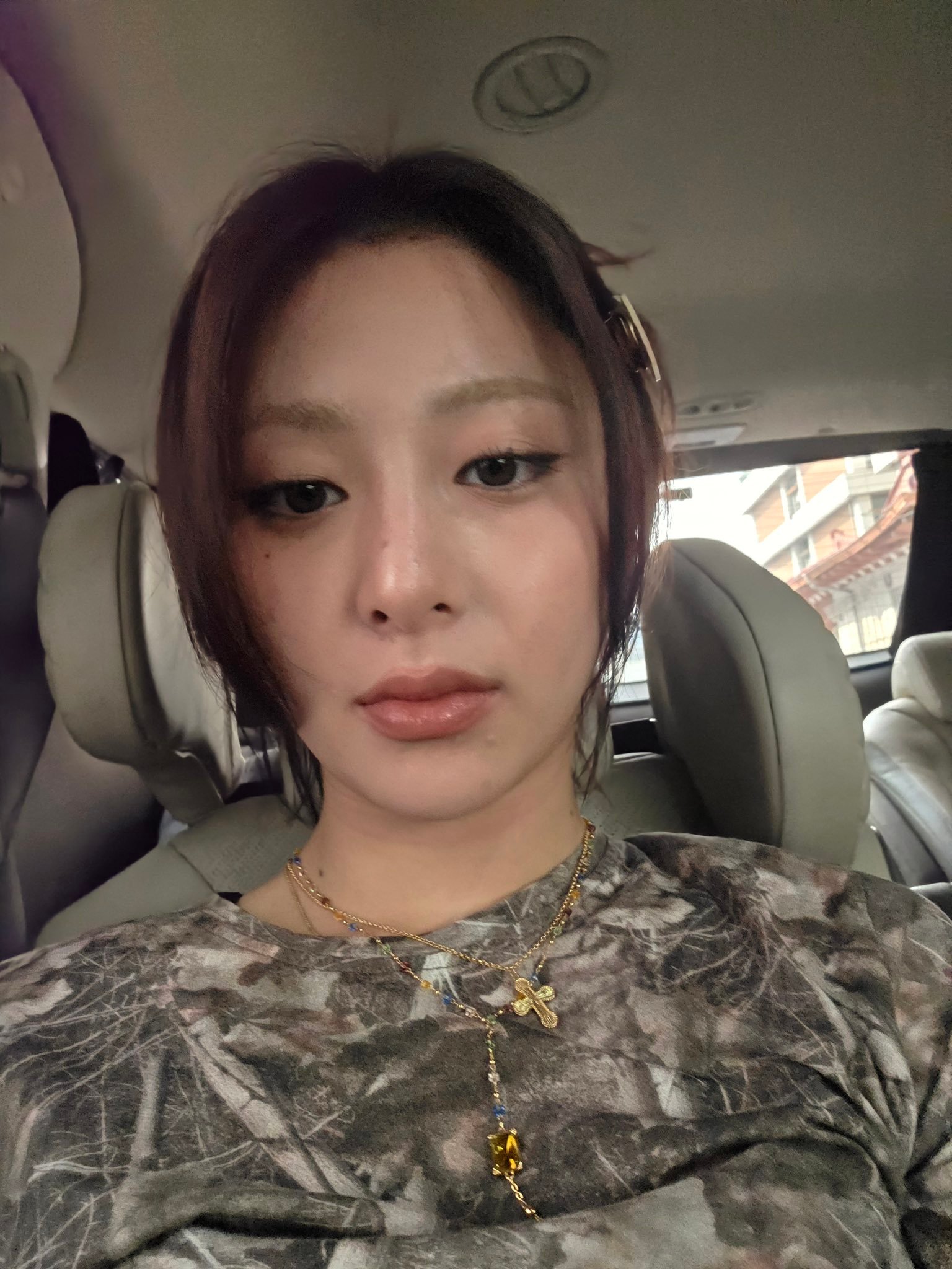 251106💭lesserafim许允真​​​