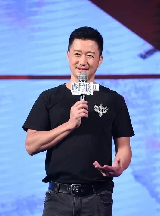 博主：吴京到底犯了什么“罪”博主：吴京究竟犯了什么“罪”？最近，吴京成了网络