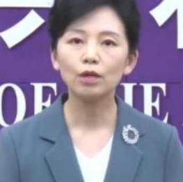 中国又悄悄关上了一扇更要命的门！在稀土还未撕完的时候，中国又加紧了另外一出口，而