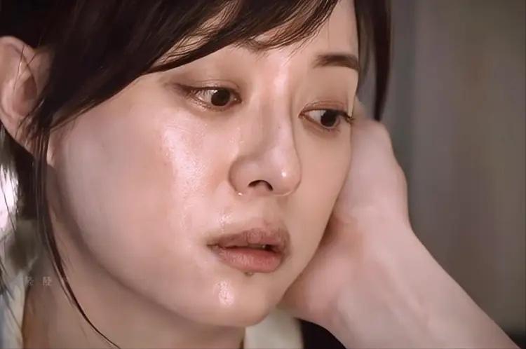 讲真，娘娘这回属实有点冤。1.5个亿砸进去，三大卫视联播，开播前谁不说一声“王