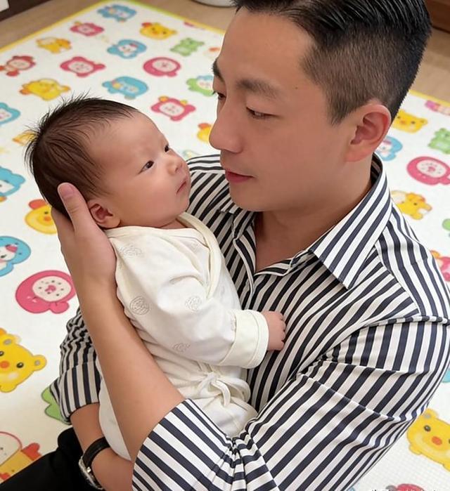 2026年春节，一个颜值天花板.逆天的宝宝直接萌化全网！汪小菲和马筱梅大大方方晒