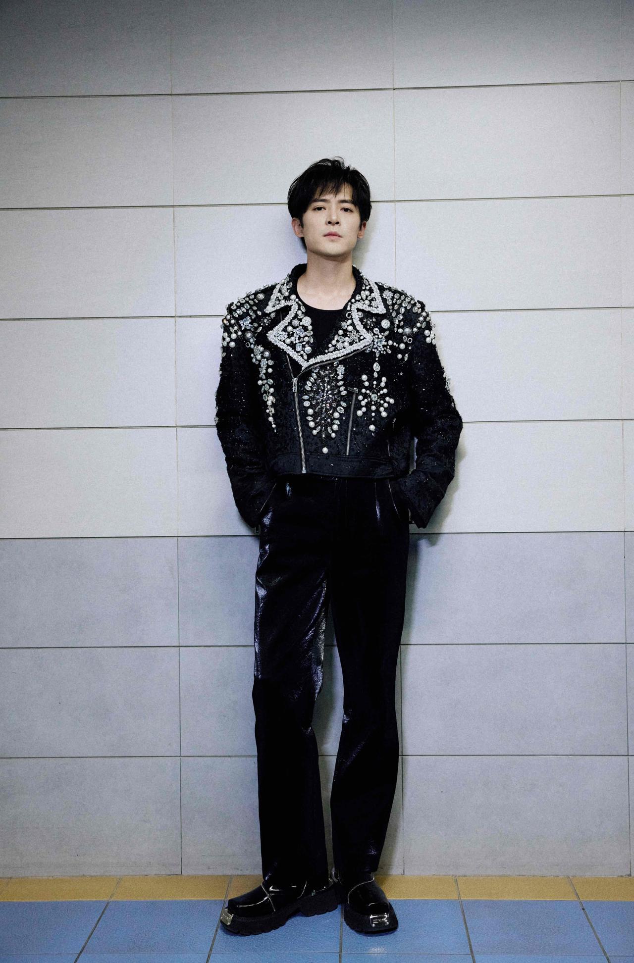 付辛博的一句话把娱乐圈婚姻的内幕给揭开了，在他37岁生日直播时，他坦率的说，取年