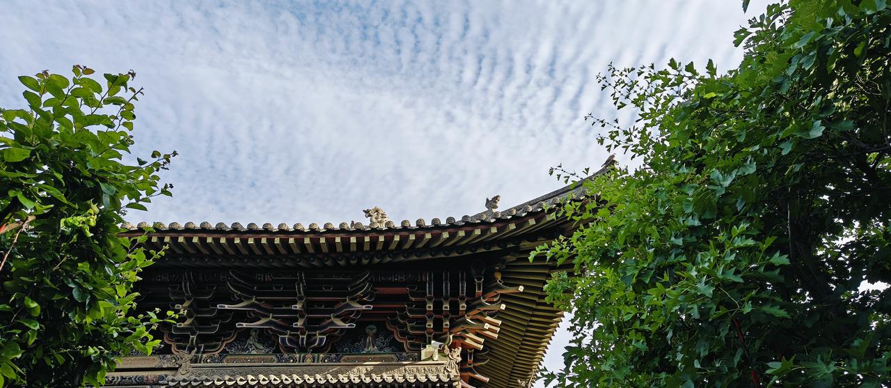 目前国内西安，洛阳，大同都有古迹风，大同强在哪呢？少有的真正的古代建筑，不是新造