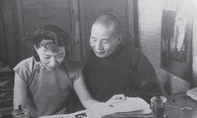 四川独霸十四年，这位军阀让老蒋最头疼，还秘密设电台与延安直接联络，究竟是谁？