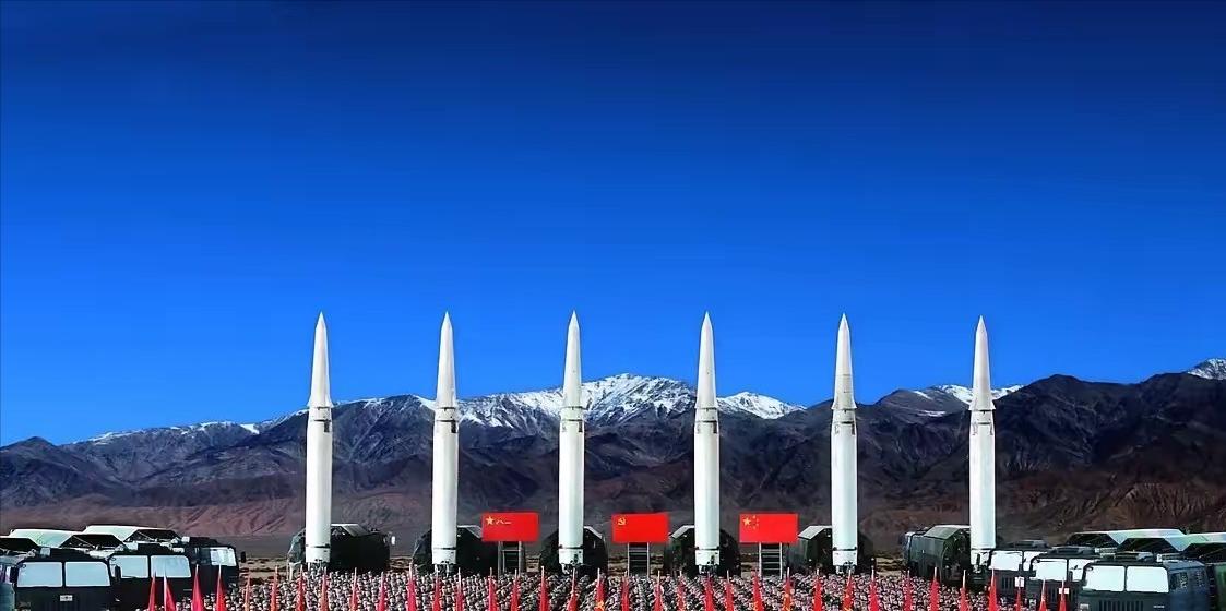 别把中国的“按兵不动”看作软弱！华盛顿和东京正在疯狂下注，赌中国不敢开枪。可他们