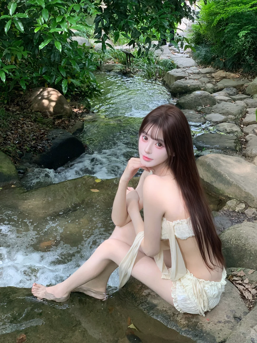 夏日限定🍃溪流和女孩～