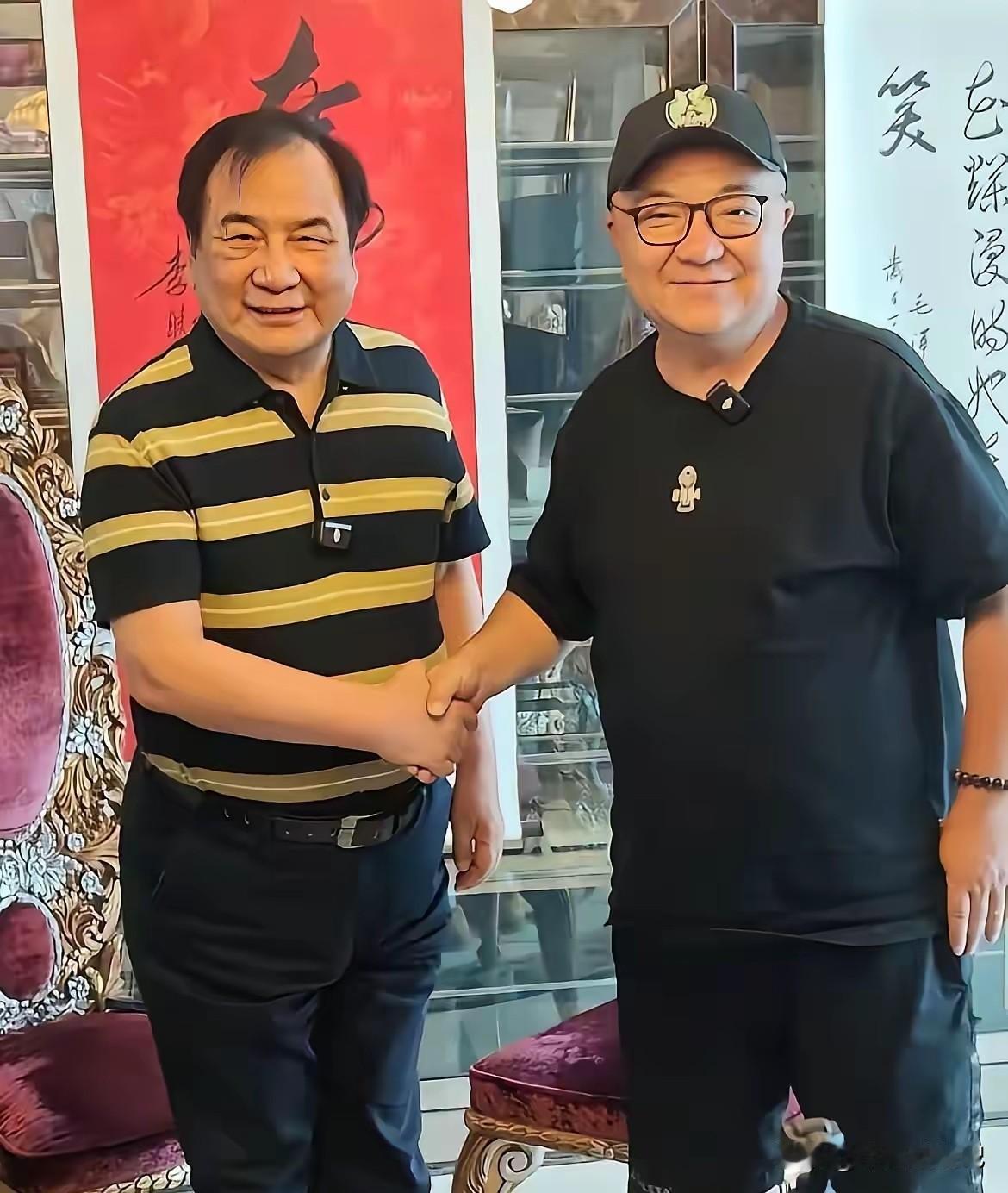 6月23日下午，董路夫妇及助理一行拜访李晓华，商量足球小将冠军杯的相关事宜，并感