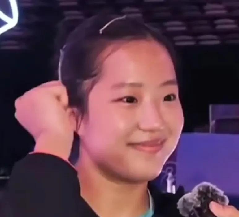 没想到乒超联赛还没开赛，场下欢乐好多！申裕斌开心跟大家学习了新疆话“唠叨”，意