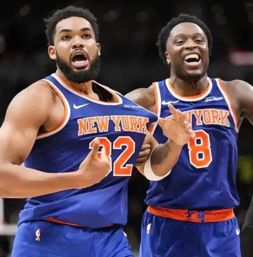 132-134，随着尼克斯2分惜败马刺，这两大主力，必须狠批——1-唐斯，必