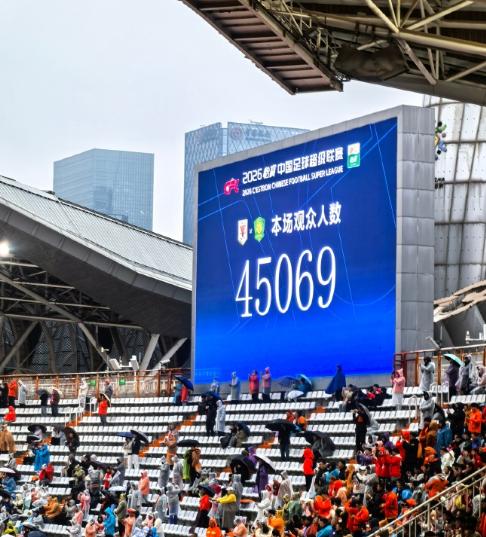 山东泰山2比1北京国安这场比赛是战术的胜利，更是一场精神意志力的胜利，全场1