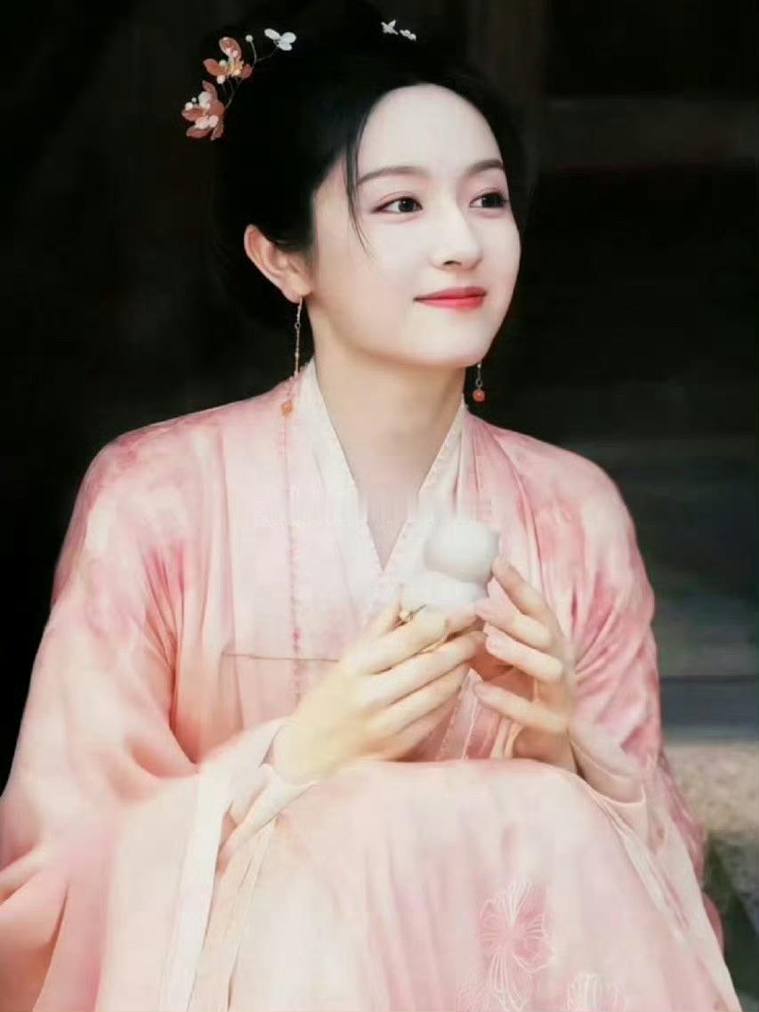 🍉🍉S级漫改剧《千夜奇谭》现在传到了李兰迪、邓为这里。导演：赵一龙（《永夜星