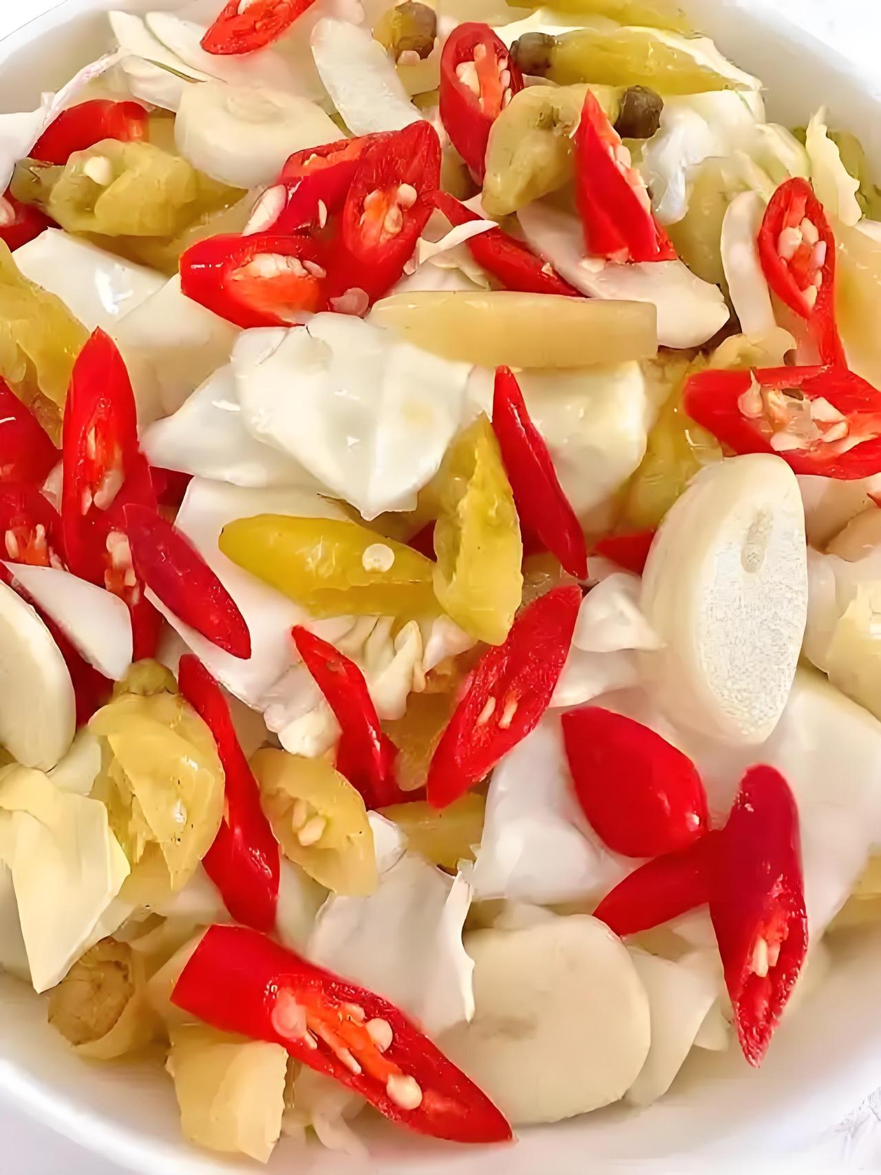 患高血压5年，我真心劝各位病友别吃泡菜！我患高血压已经整整5年了，作为一个