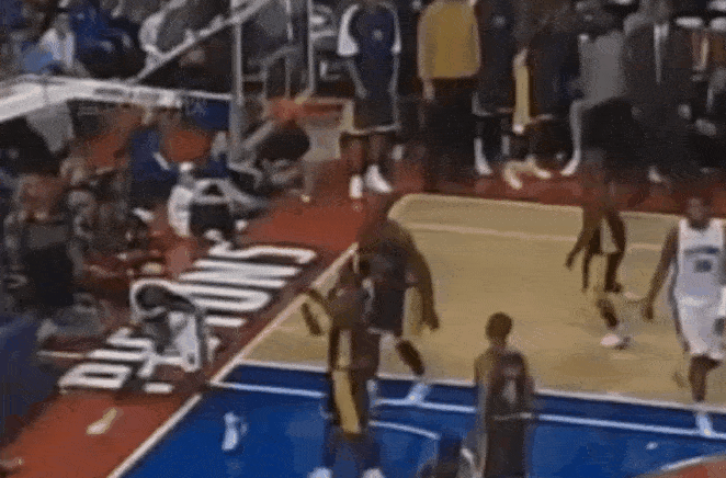 竟然还有人质疑巅峰大本的防守能力，阿泰斯特都认识吧，典型的防守悍将，贴身防守极具