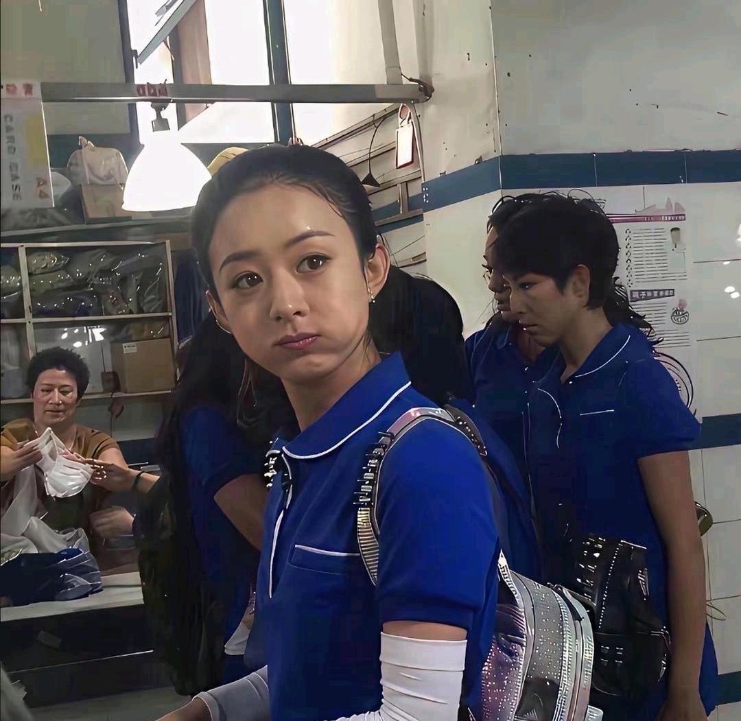 谁能想到！这居然是赵丽颖！技校时期颜值杀疯了，男友怕是要吹一辈子真的惊到我