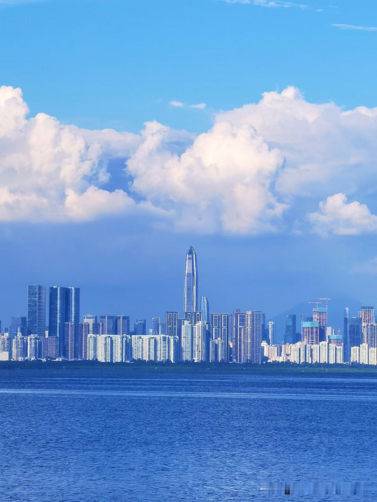 中国建筑的负债有多少？截止2026年中报:1.应付账款1.1万亿元2.