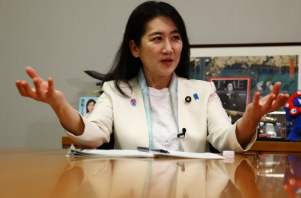 外媒：日本考虑拥核8月20日，路透社采访了日本自民党参议院议员、前防卫省副大