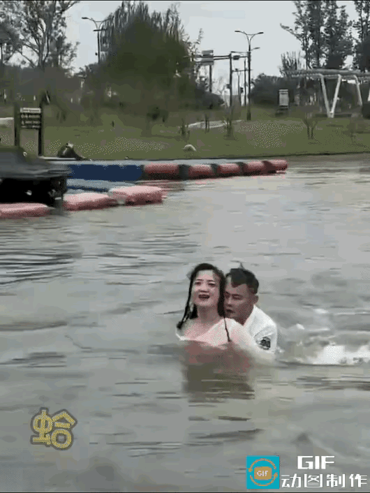 惊呆所有人：这些人真会玩，这钱花的太值了