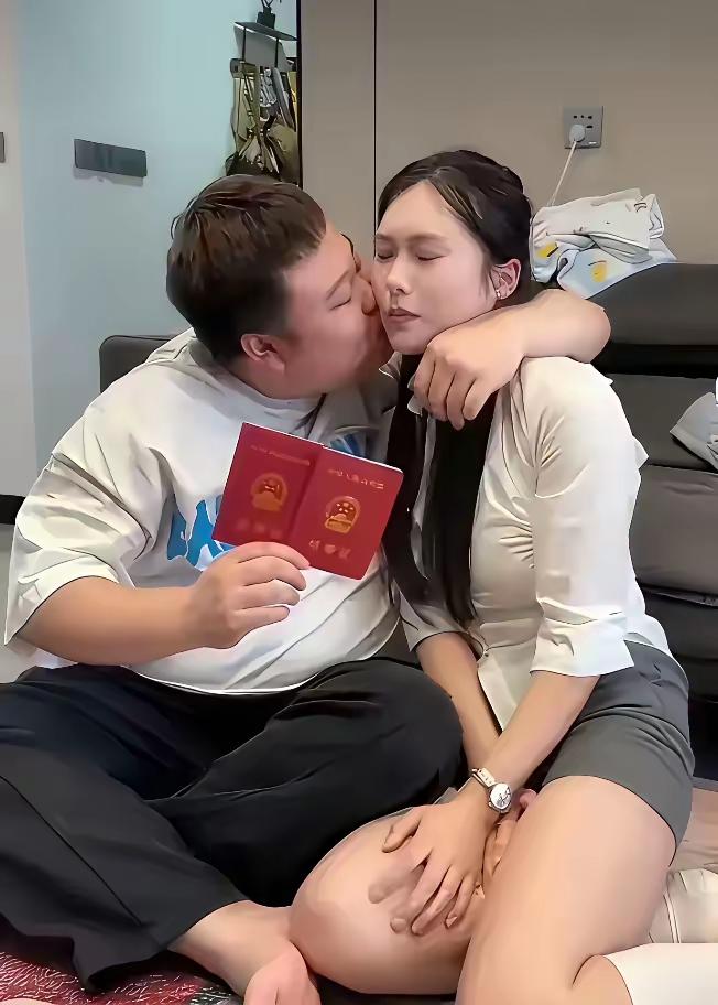 我去这小伙子也太有福气了吧娶的这个美女一看就旺夫，祝福他们我是福气女孩你会如