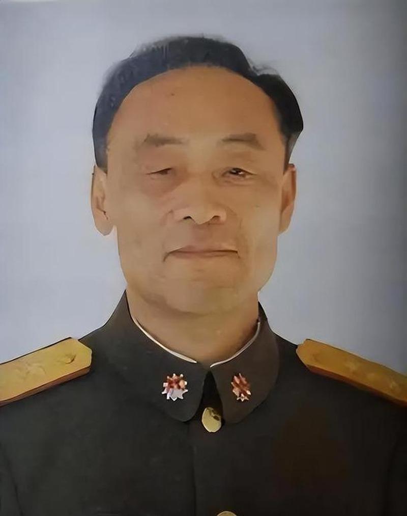 聂荣臻元帅有个女婿,1994年被授予上将军衔。外界容易把他的晋升与家庭关系联系起