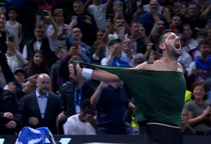 是什么让101男孩儿德约科维奇如此激动？毕竟，衣服可不是随便撕的。雅典ATP25