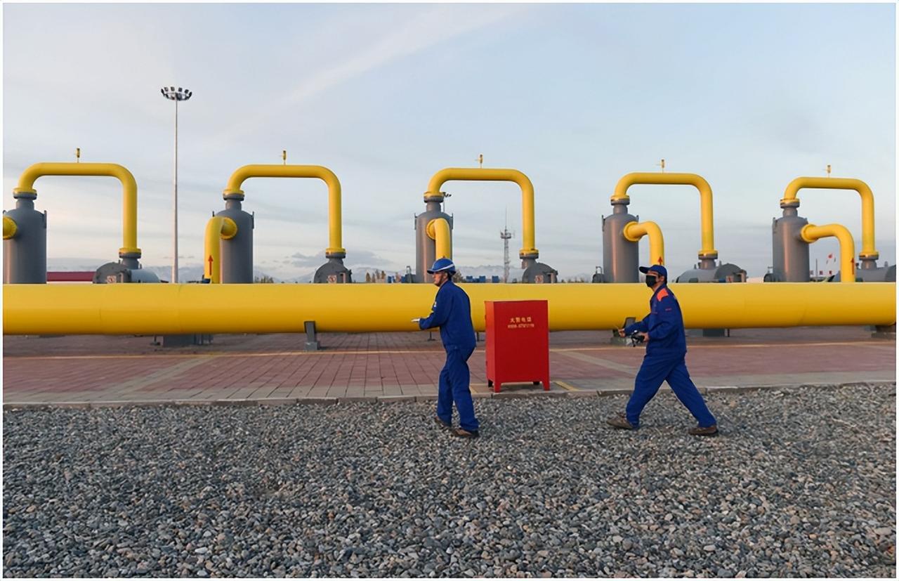 最近这段时间，全球能源格局乱得厉害，就在这个敏感节点，土库曼斯坦大佬访华，一场紧