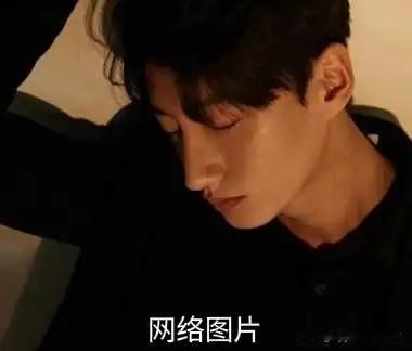 一男子做了上门女婿，八年后却想离婚了！原因是，丈母娘只给他们七千块钱的退休金，却