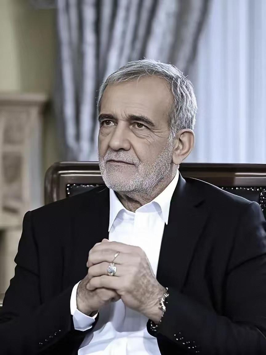 就在刚刚！伊朗总统正式宣布重建核设施！11月2日，伊朗总统佩泽希齐扬今天