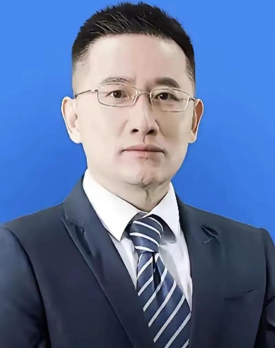 刚刚查了一下祖熊兵医生不查不知道，一查还真意外才发现这个男人实在是不