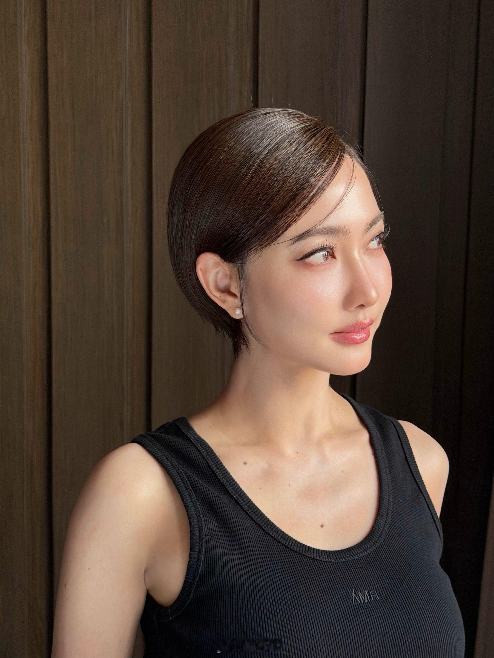泰星Taew短发Taew姐头发又短了！从温婉长发升级超飒短发，成熟御姐感爆棚～