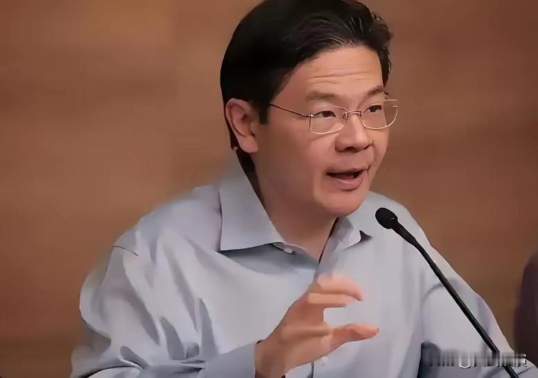 新加坡总理黄循财在接受华尔街日报采访的时候，居然对中国内政妄加评论！新加坡总
