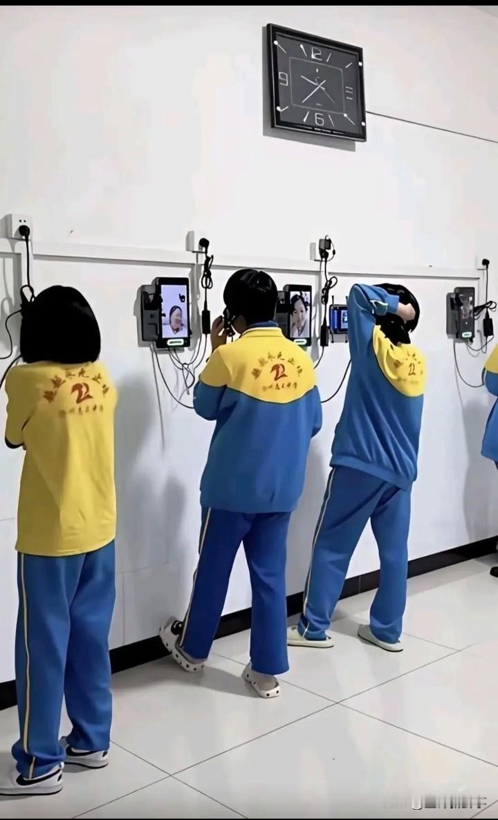 你会把孩子送到这样的学校吗总感觉哪里怪怪的