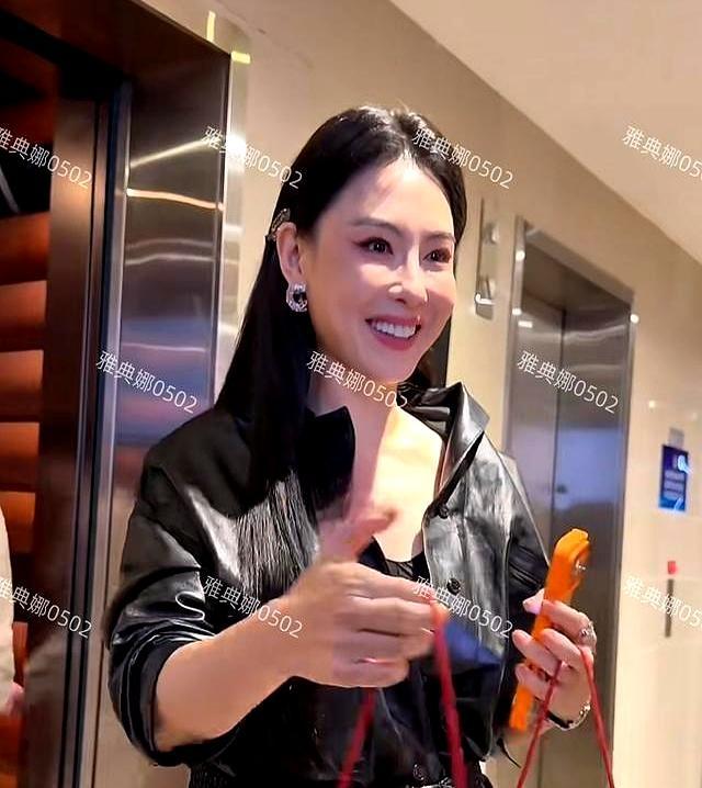 张柏芝这张脸真的别再折腾了，底子本来这么好